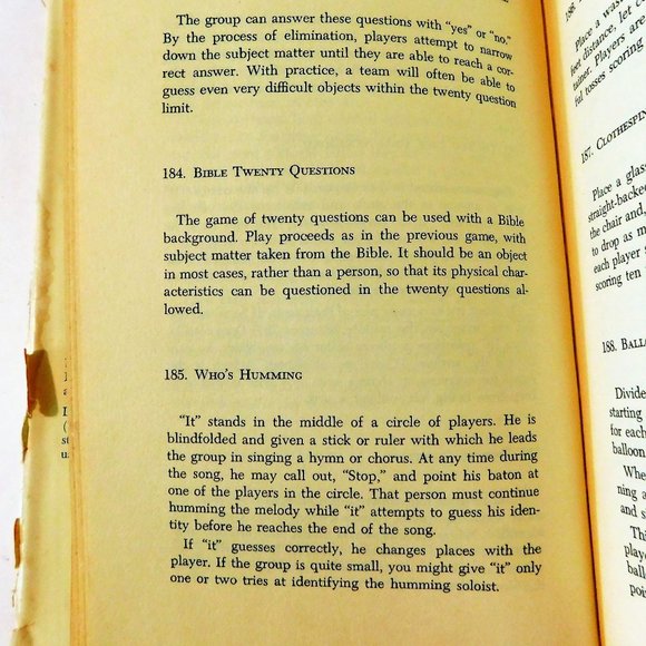 Party Time Game Book by Naoma Clark Vintage 1971 Hardcover Jacket - Picture 10 of 11